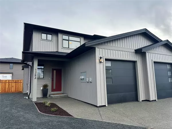 2110 Nikola Pl #B, Campbell River, BC V9W 6H9