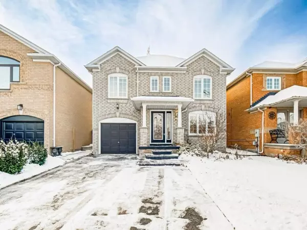 95 Mondavi RD #Upper, Vaughan, ON L4H 1L8