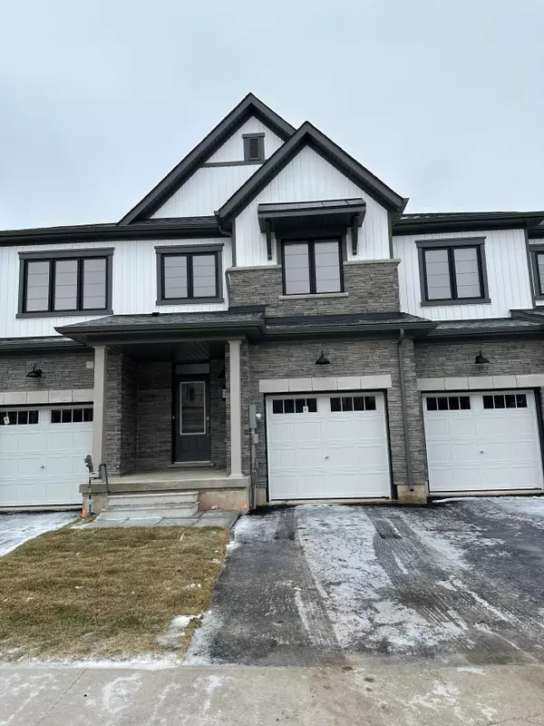 262 Port CRES, Welland, ON L3B 0N3