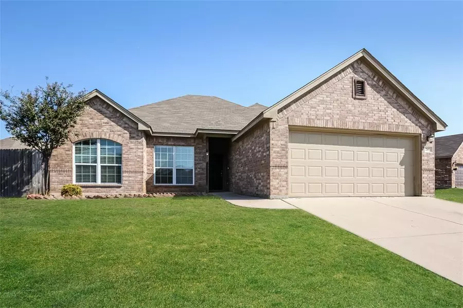 245 Kennedy Drive, Crowley, TX 76036