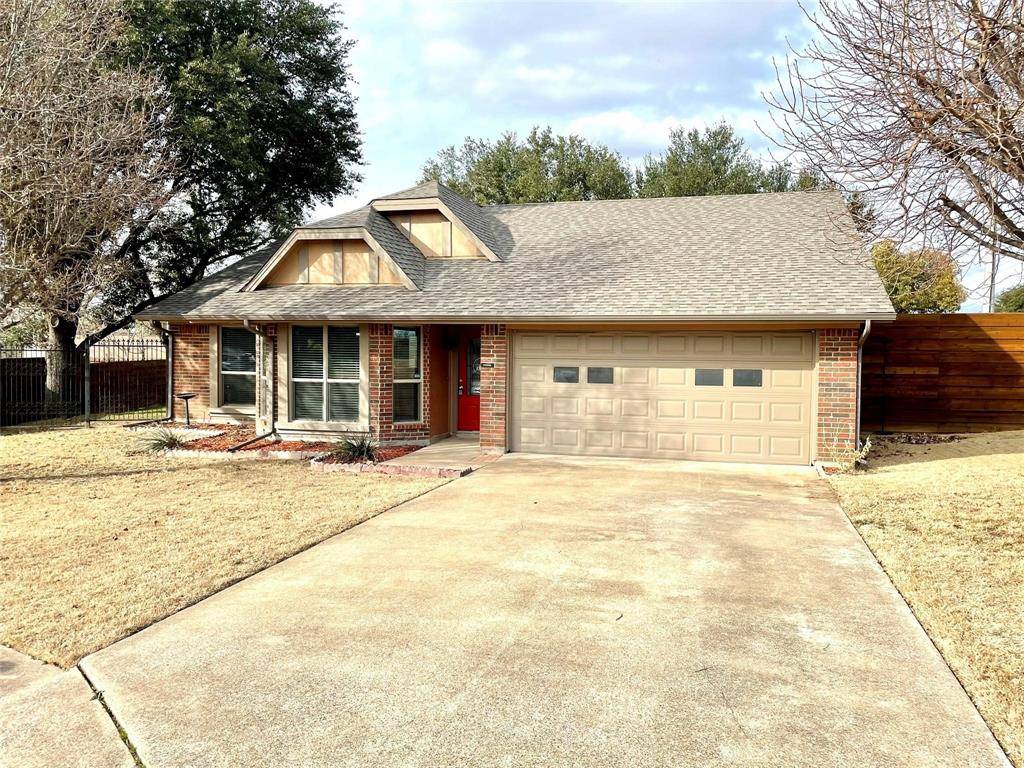 2801 Strother Circle, Garland, TX 75044