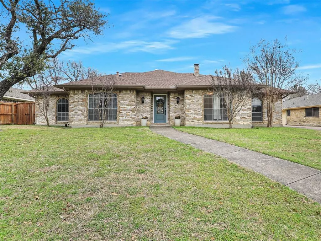 Plano, TX 75075,2608 Mariposa Circle