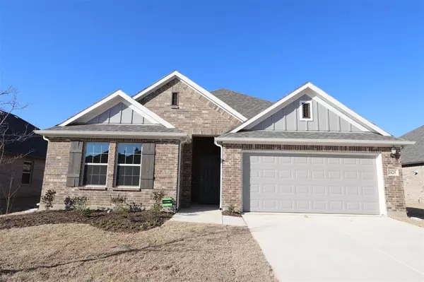 1125 Birchwood Drive, Crowley, TX 76036