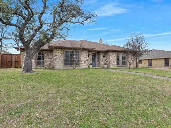 Plano, TX 75075,2608 Mariposa Circle