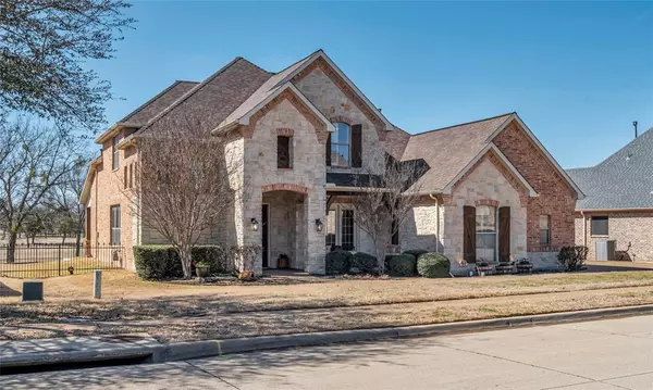 1009 Crown Valley Drive, Weatherford, TX 76087