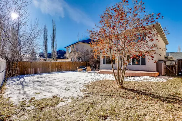 Calgary, AB T3M 1C9,20 Cranleigh CT Southeast