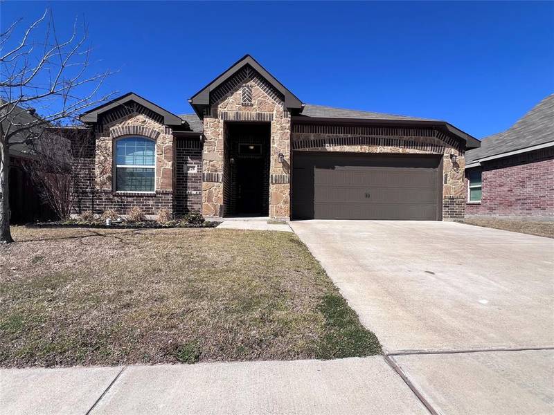 2528 Old Buck Drive, Weatherford, TX 76087