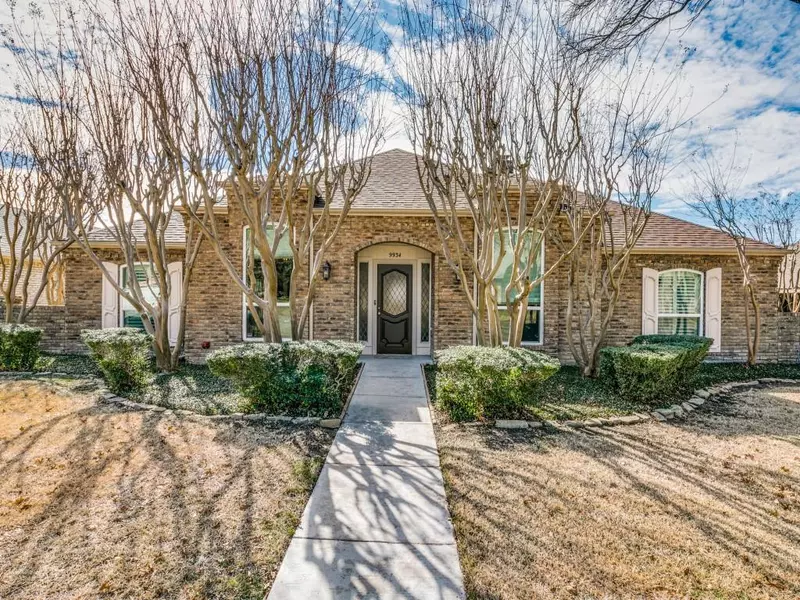 9934 Chimney Hill Lane, Dallas, TX 75243