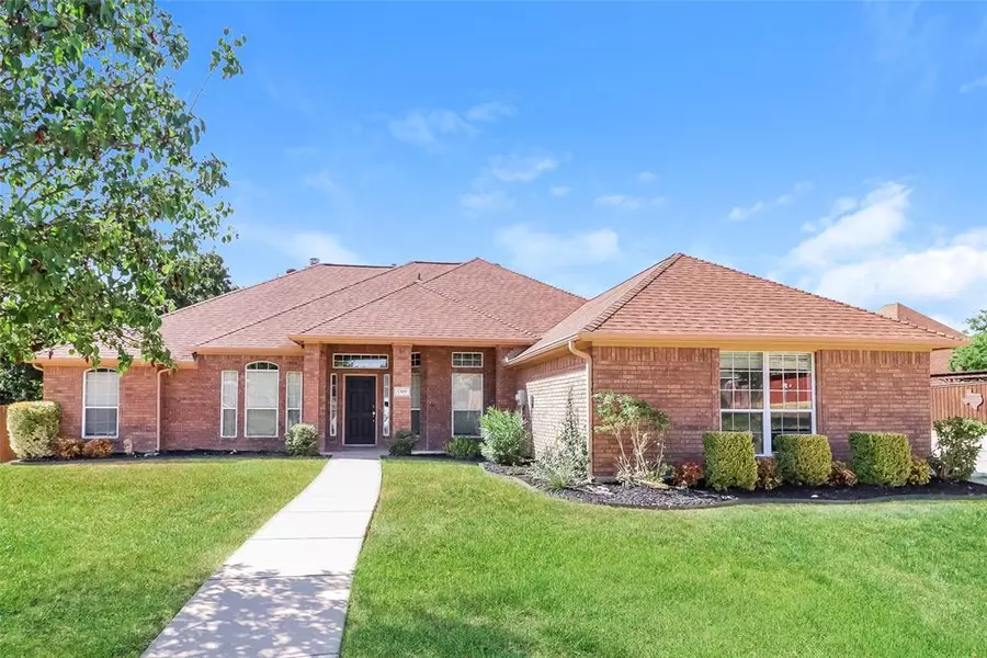 1309 Vistawood Drive, Mansfield, TX 76063