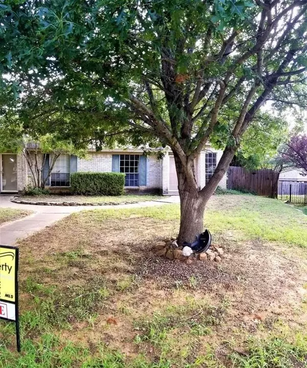 Arlington, TX 76012,639 Overlook Court