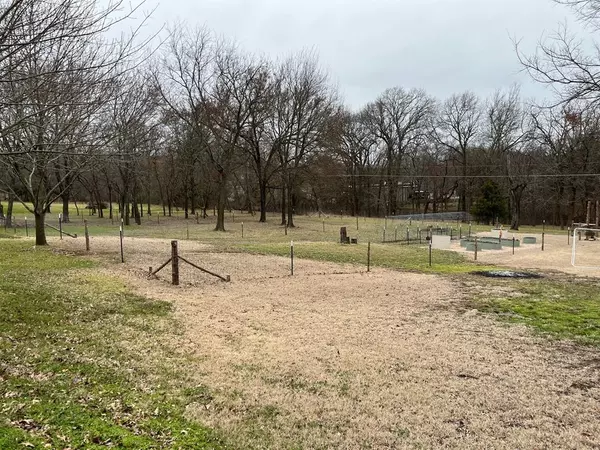 Denison, TX 75020,159 White Dove