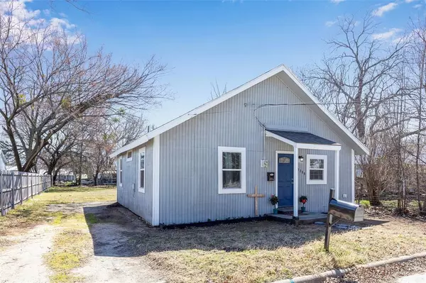 Bowie, TX 76230,1309 Nugent Street