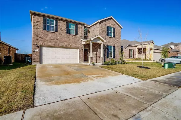 9113 Redshire Lane, Fort Worth, TX 76131