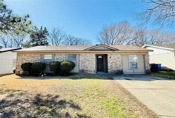 4229 Culmer Lane, Balch Springs, TX 75180