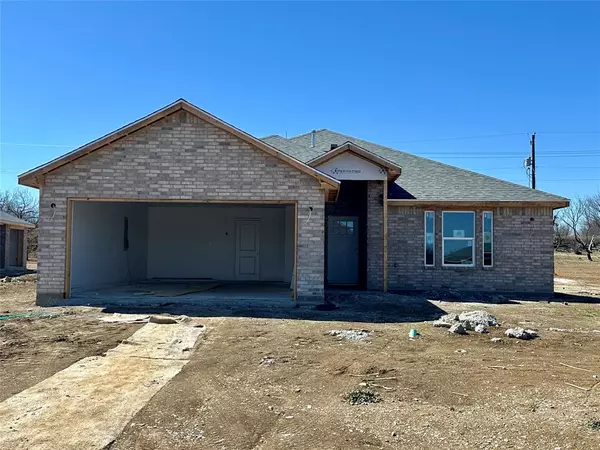 812 Bella Boulevard, Coleman, TX 76834