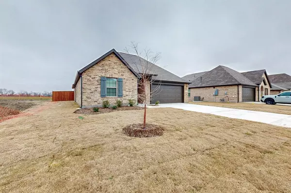 Van Alstyne, TX 75495,2021 Rolling Ridge Drive