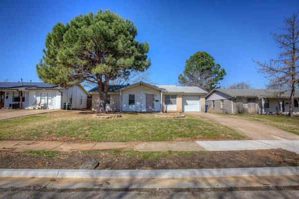 513 Stonewall Drive, Euless, TX 76039