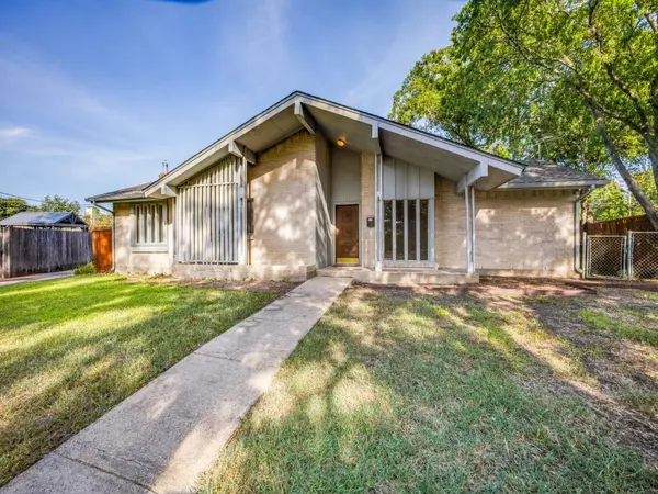 713 Colgate Circle, Garland, TX 75042