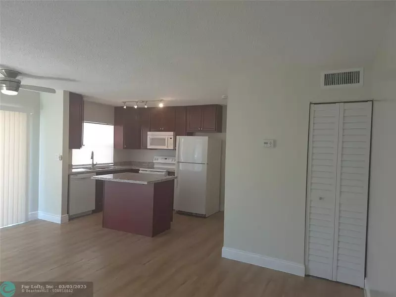 3107 NW 2nd Ter  #3, Pompano Beach, FL 33064