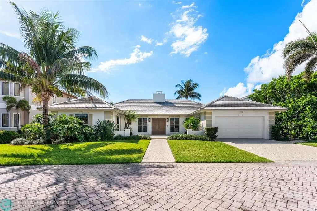 Boca Raton, FL 33487,872 NE 79th St