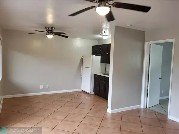 2621 NE 1ST ST  #7, Pompano Beach, FL 33062