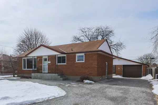 41 Howard AVE, St. Catharines, ON L2N 3W8