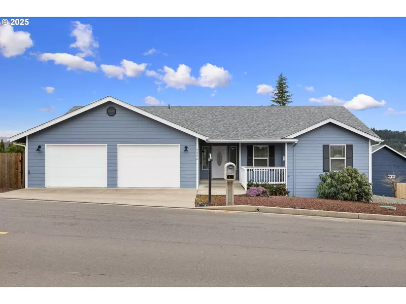 2276 SCARDI BLVD, Sutherlin, OR 97479