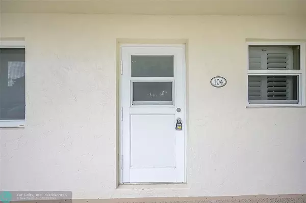 Delray Beach, FL 33445,2825 Casita Way  #104