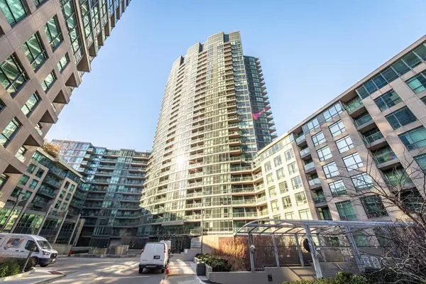 219 Fort York BLVD #64C, Toronto C01, ON M5V 1B2