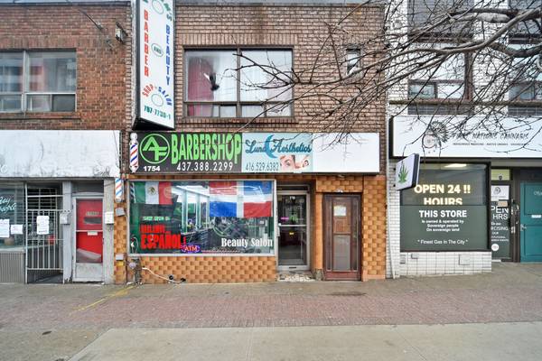 1754 Eglinton AVE W, Toronto W04, ON M6E 2H6