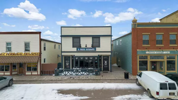 355 Centre ST NW #104, Langdon, AB T0J 1X2