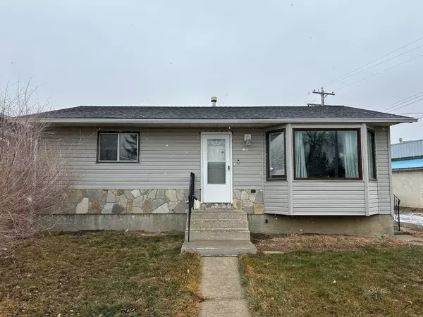 5105 2 ST, Coalhurst, AB T0L 0V2