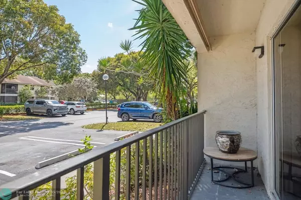 Pompano Beach, FL 33069,115 GARDENS DRIVE  #101