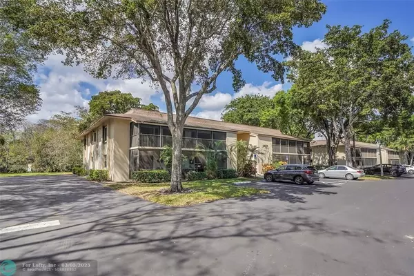 147 Deer Creek Blvd  #402, Deerfield Beach, FL 33442