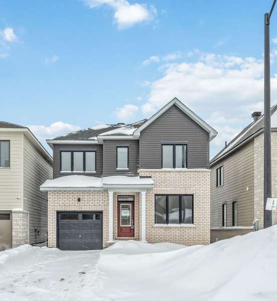 170 Conservancy DR, Barrhaven, ON K2J 7L8