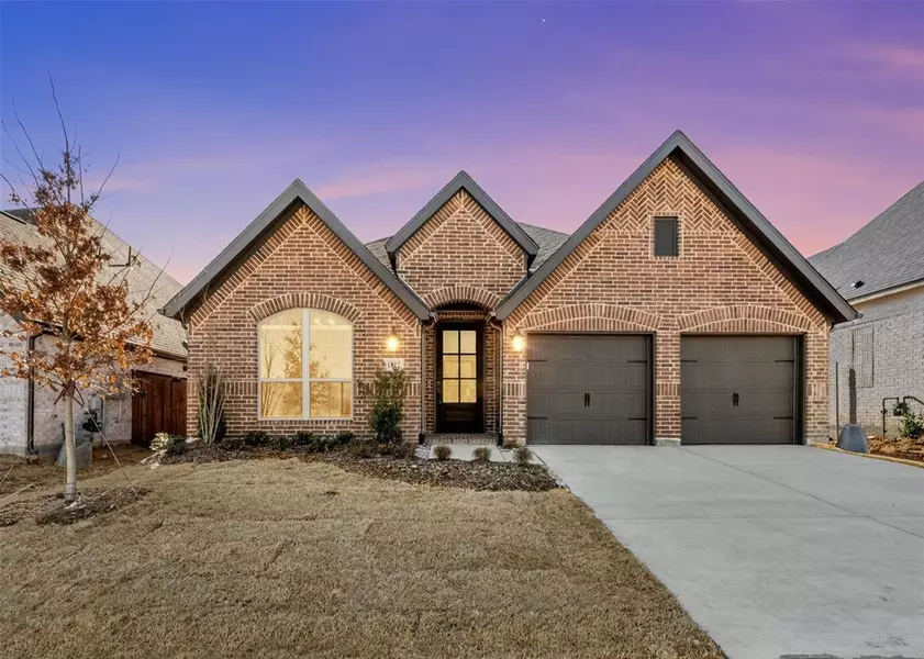 1822 Buckeye Lane, Mansfield, TX 76063