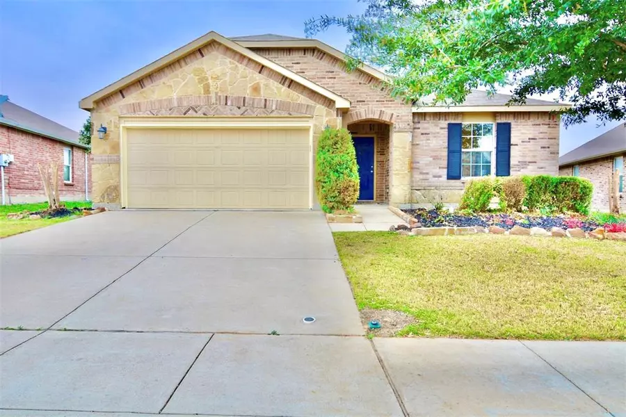 3205 Sadie Trail, Fort Worth, TX 76137