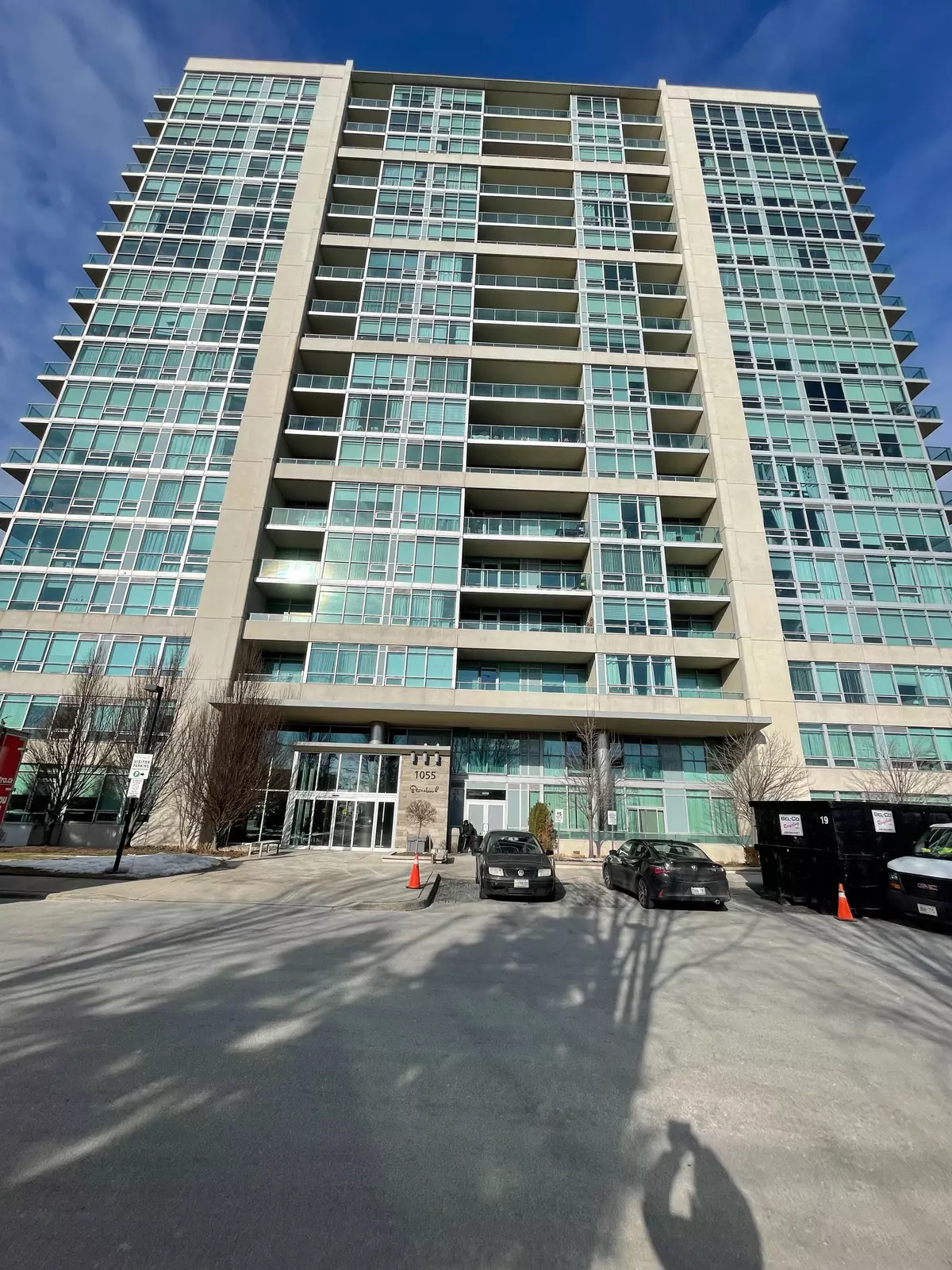 Mississauga, ON L5J 0A3,1055 Southdown RD #706