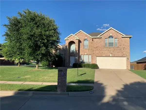 5226 Charisma Drive, Midlothian, TX 76065