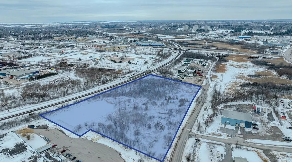 Kingston, ON K7K 6C4,34 St Remy PL