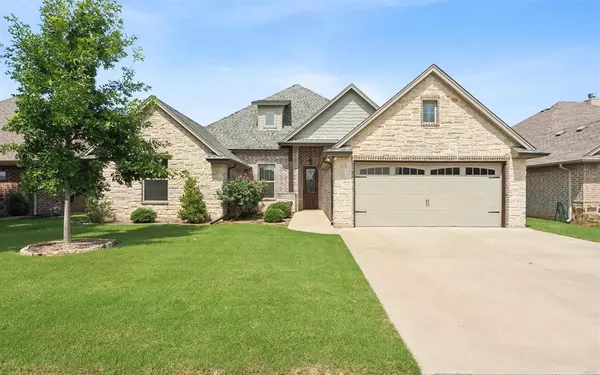 3231 Boat Landing Trail, Granbury, TX 76049