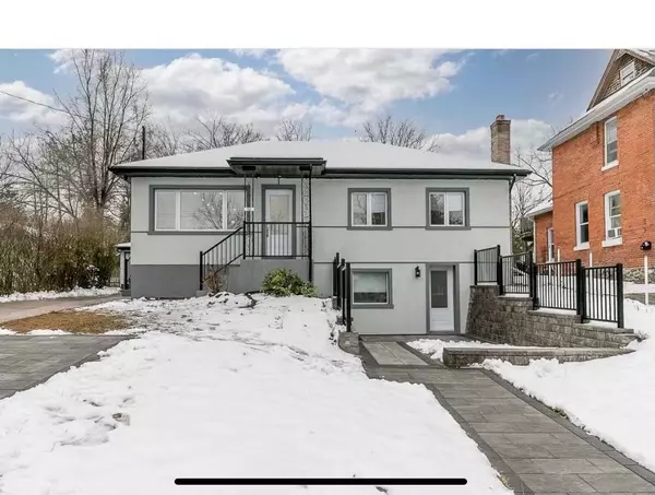 72 Cumberland ST #upper, Barrie, ON L4N 2P6