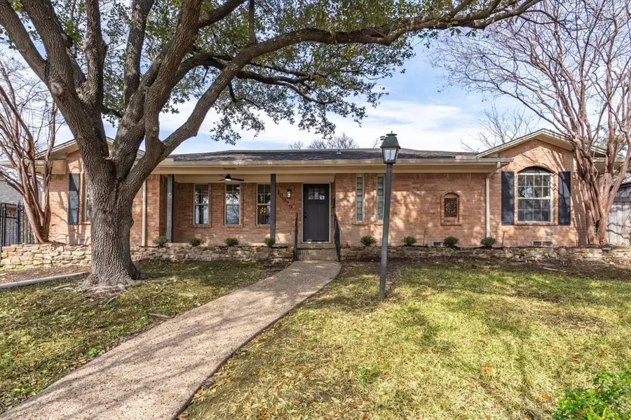 10929 Yorkspring Drive, Dallas, TX 75218