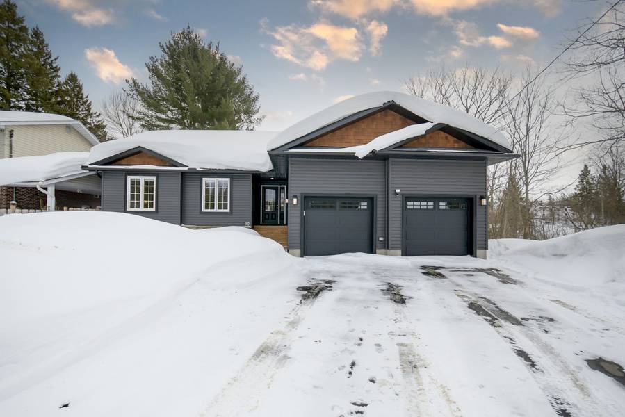 90 Ann ST, Bracebridge, ON P1L 1M1