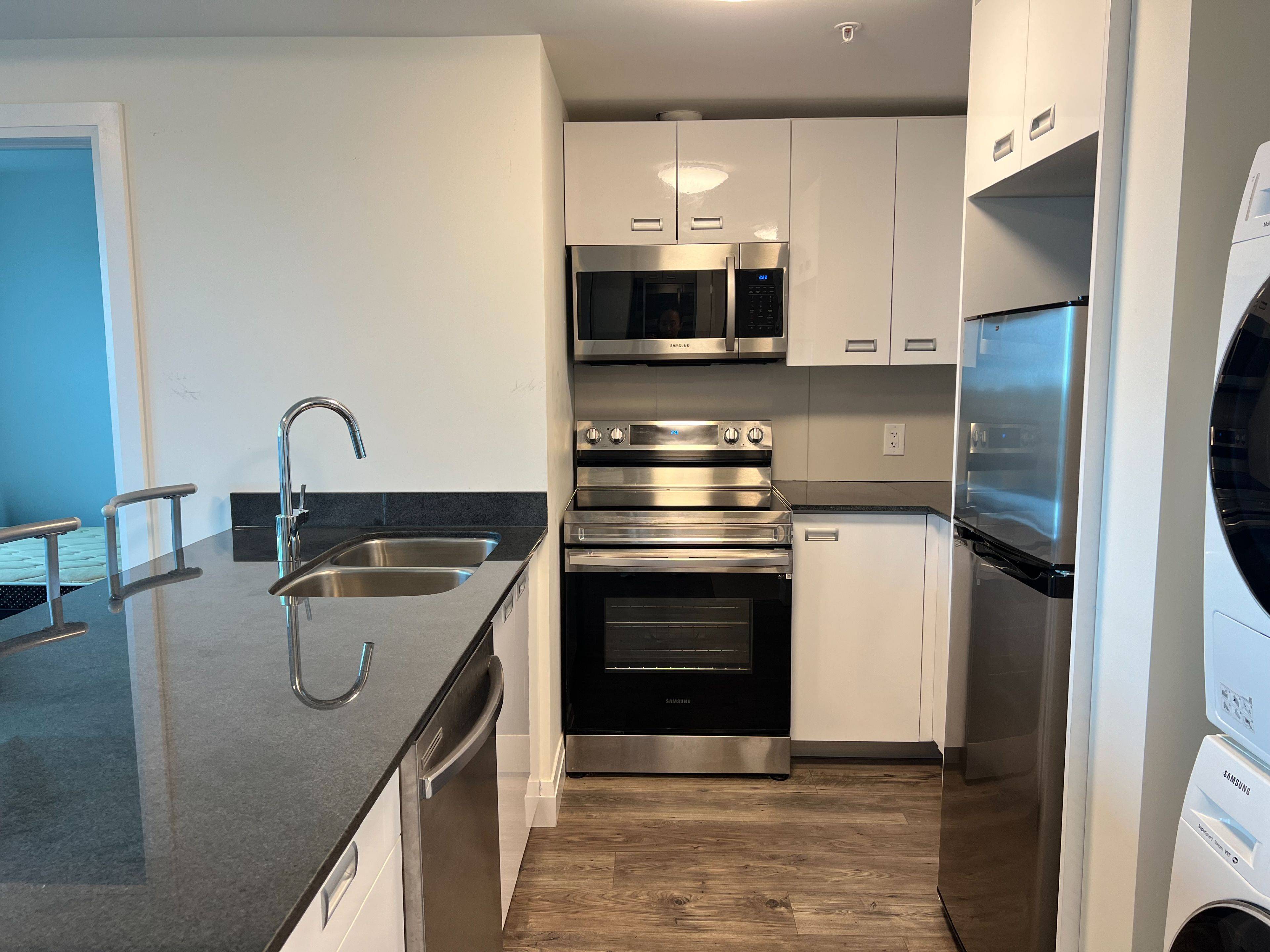 Kingston, ON K7L 1E5,652 Princess ST #830