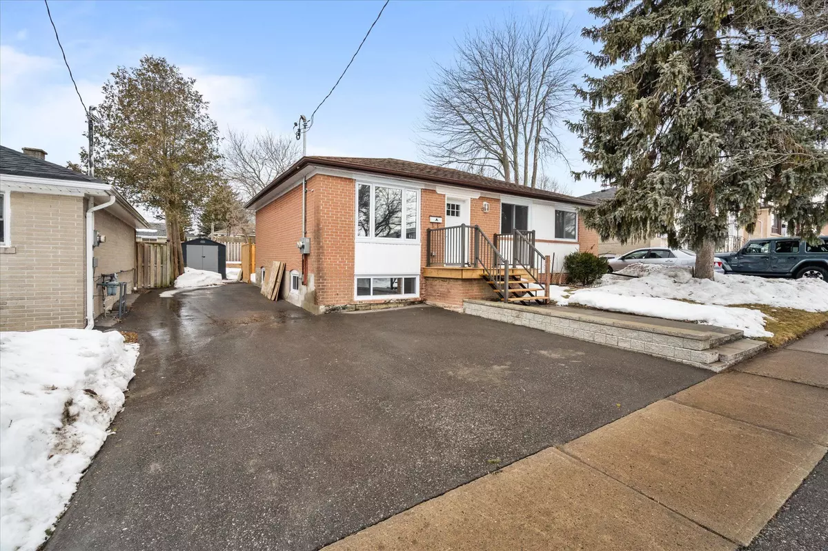 Oshawa, ON L1J 3R4,1348 Minden ST