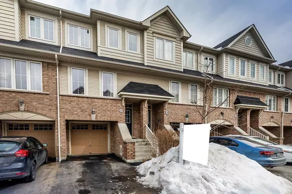 22 Martinworth LN, Ajax, ON L1Z 0L1