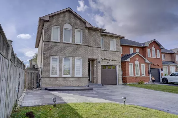 Vaughan, ON L4L 9B4,42 Matthew DR