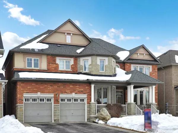 28 Lake Forest DR, Richmond Hill, ON L4E 0B2