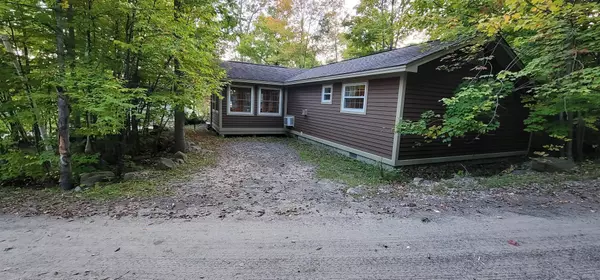 Lake Of Bays, ON P1H 2J6,1052 Rat Bay RD #111-8